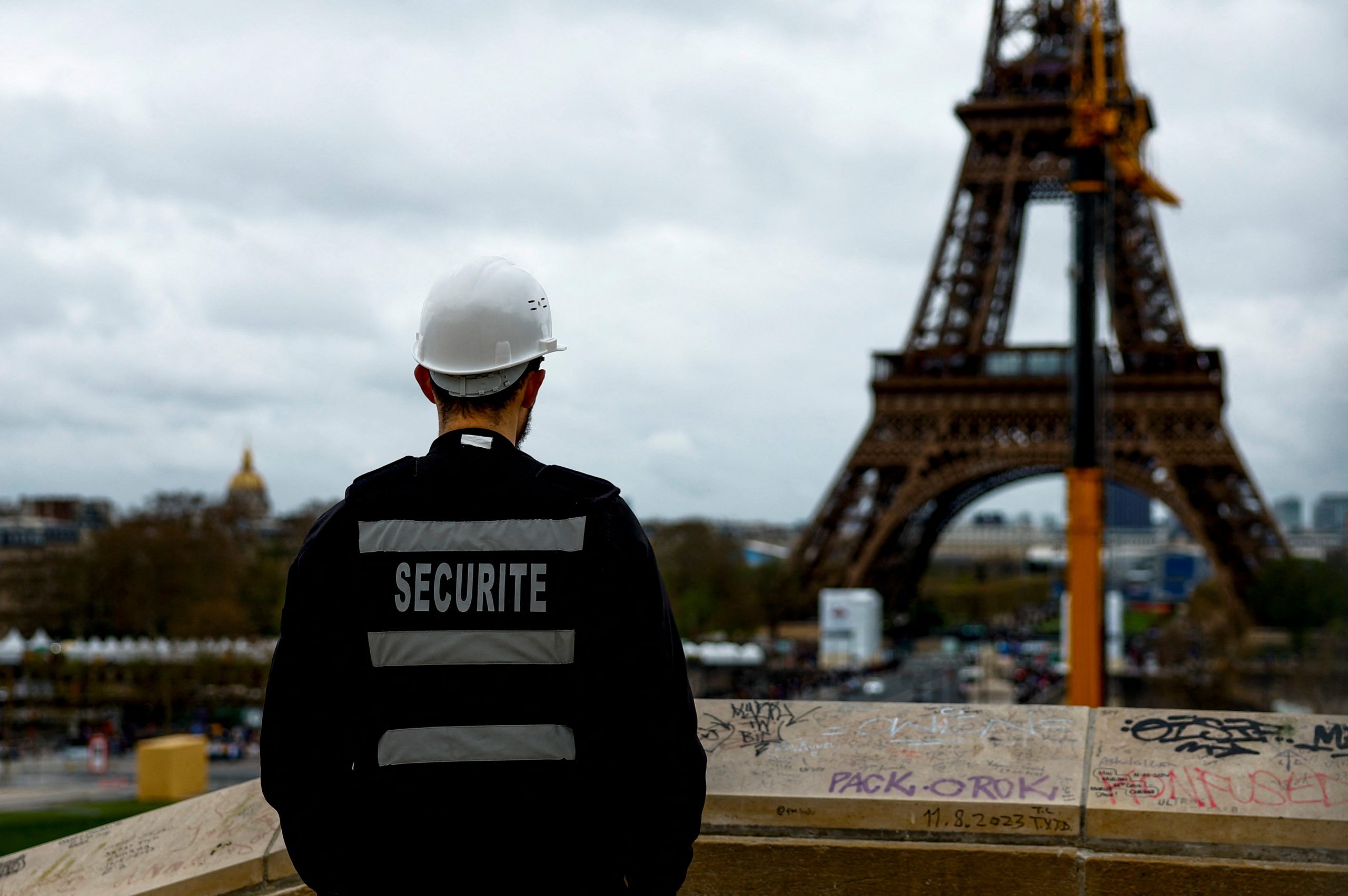 La operación de seguridad francesa en París se complementará con servicios británicos